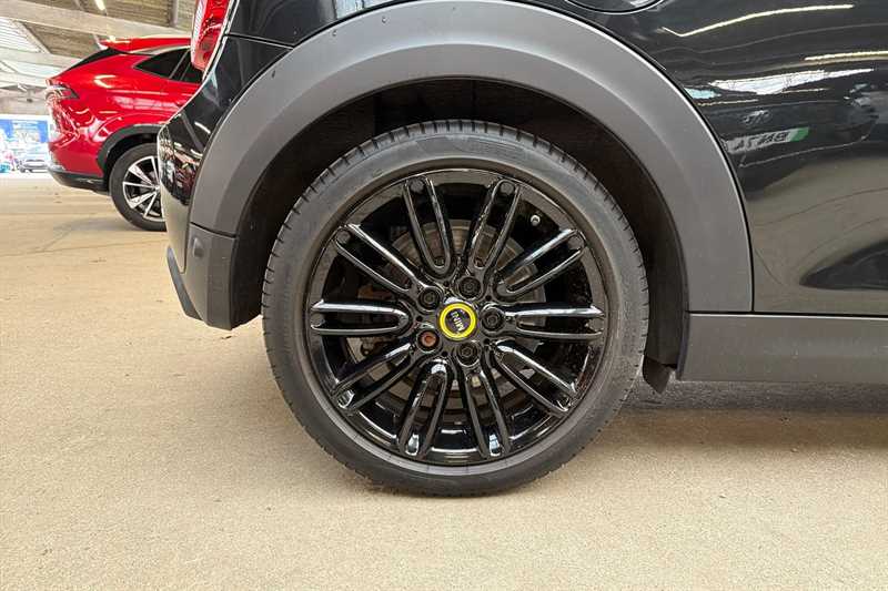 Used MINI Hatch 2022 for sale - 77829031: Photo 10