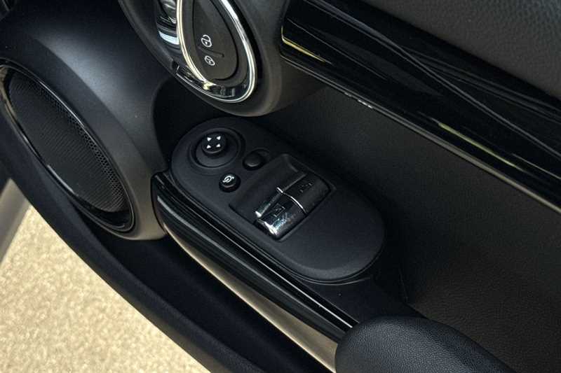 Used MINI Electric Hatch 2021 for sale - 76088188: Photo 16