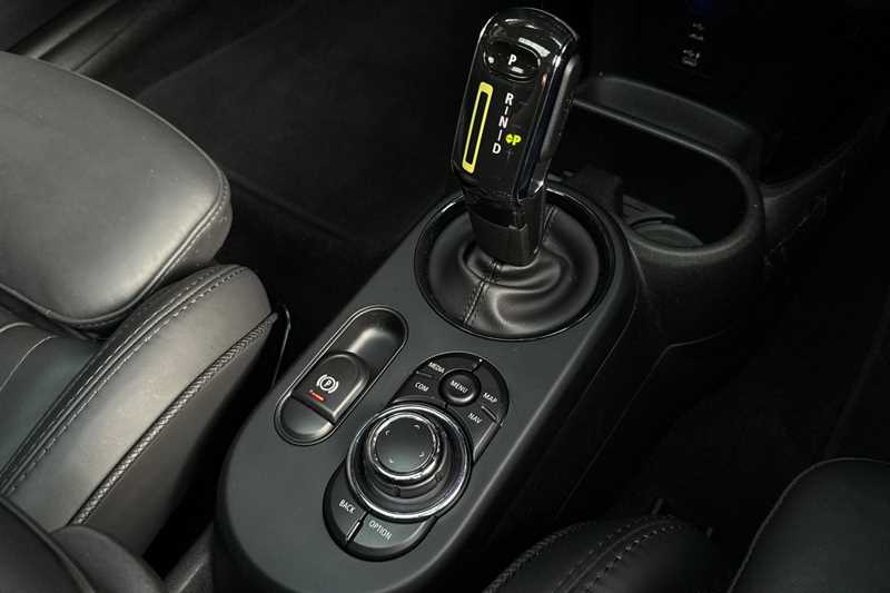 Used MINI Electric Hatch 2021 for sale - 76088188: Photo 41
