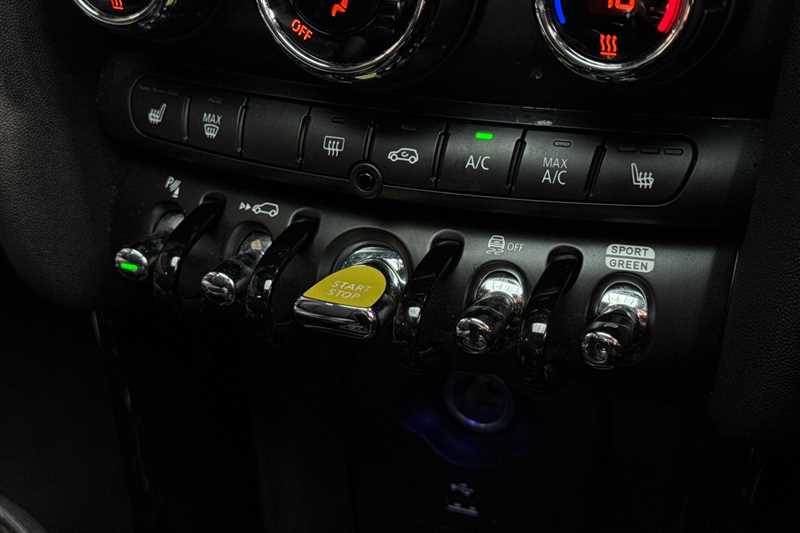Used MINI Electric Hatch 2021 for sale - 76088188: Photo 42