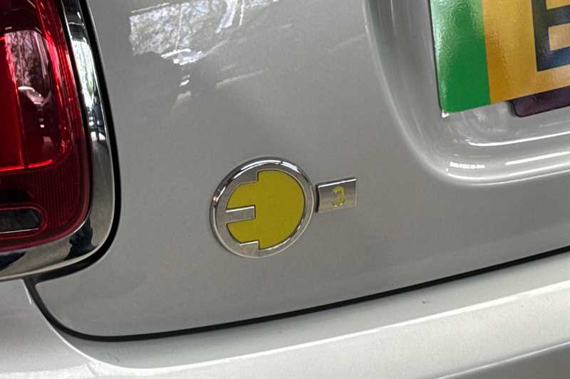 Used MINI Electric Hatch 2021 for sale - 76088188: Photo 43