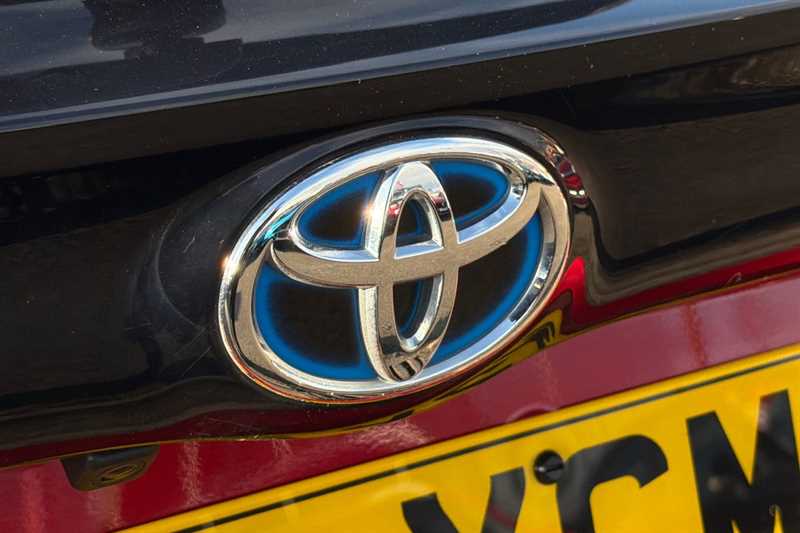 Used Toyota Yaris 2022 for sale - 77316992: Photo 42