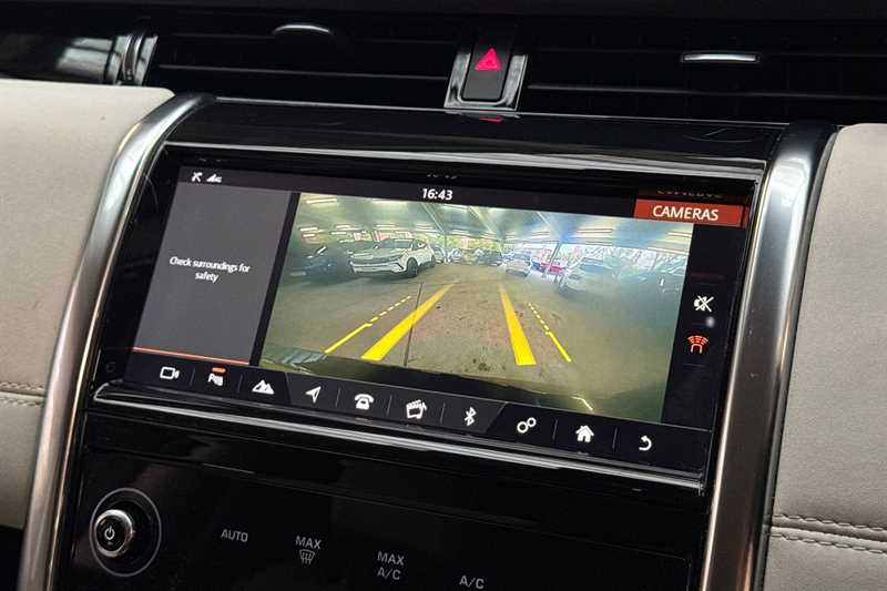 Used Land Rover Discovery Sport 2019 for sale - 76463460: Photo 19