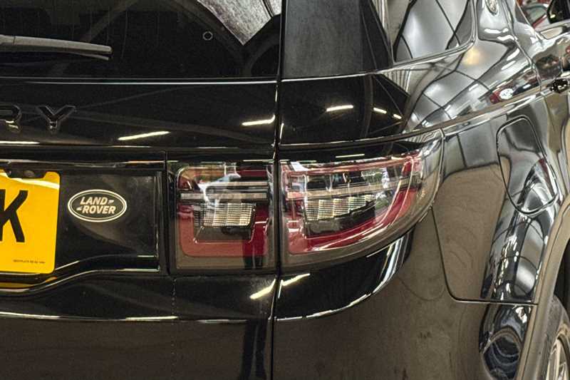 Used Land Rover Discovery Sport 2019 for sale - 76463460: Photo 32