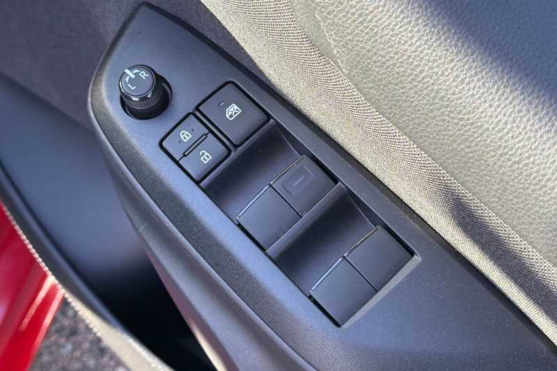 Used Toyota Yaris 2022 for sale - 76955739: Photo 16