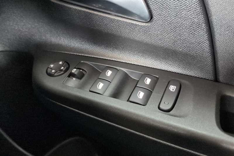 Used Vauxhall Corsa 2023 for sale - 77801668: Photo 16