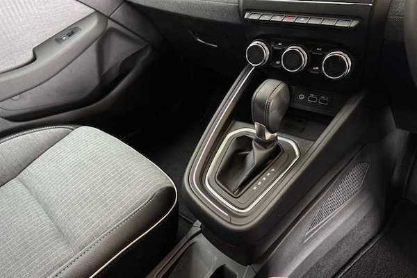 Used Renault Clio 2023 for sale - 76124976: Photo 14