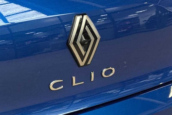 Used Renault Clio 2023 for sale - 76124976: Photo 30