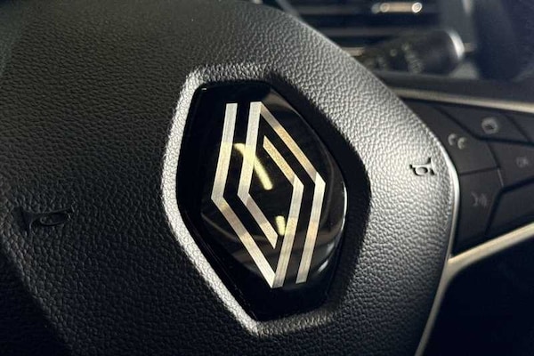 Used Renault Clio 2023 for sale - 76124976: Photo 37