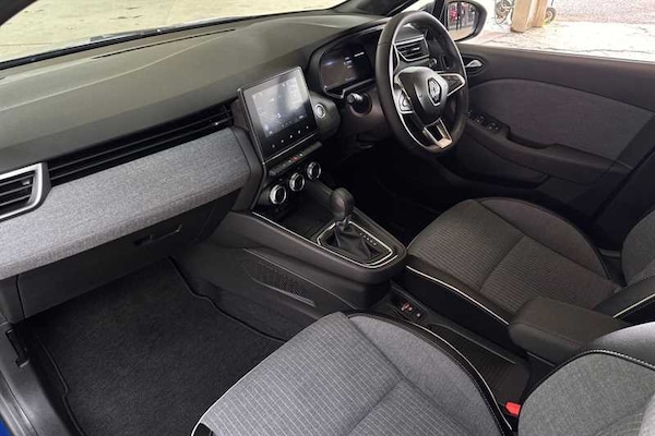 Used Renault Clio 2023 for sale - 76124976: Photo 45
