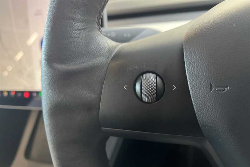 Used Tesla Model 3 2021 for sale - 76853174: Photo 21