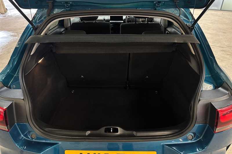 Used Citroen C4 Cactus 2018 for sale - 76125109: Photo 25