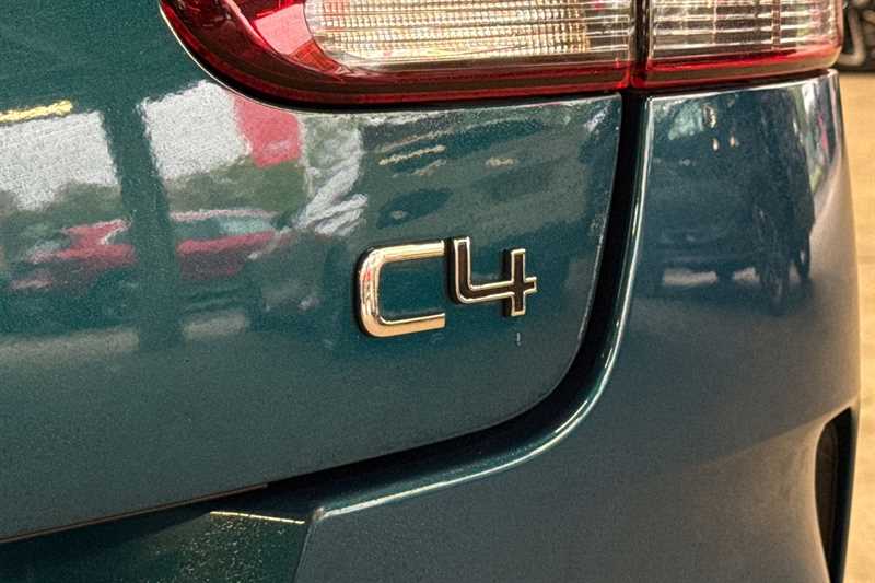Used Citroen C4 Cactus 2018 for sale - 76125109: Photo 30