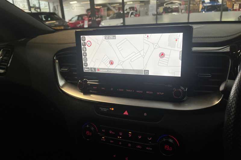 Used Kia XCeed 2023 for sale - 76956553: Photo 18