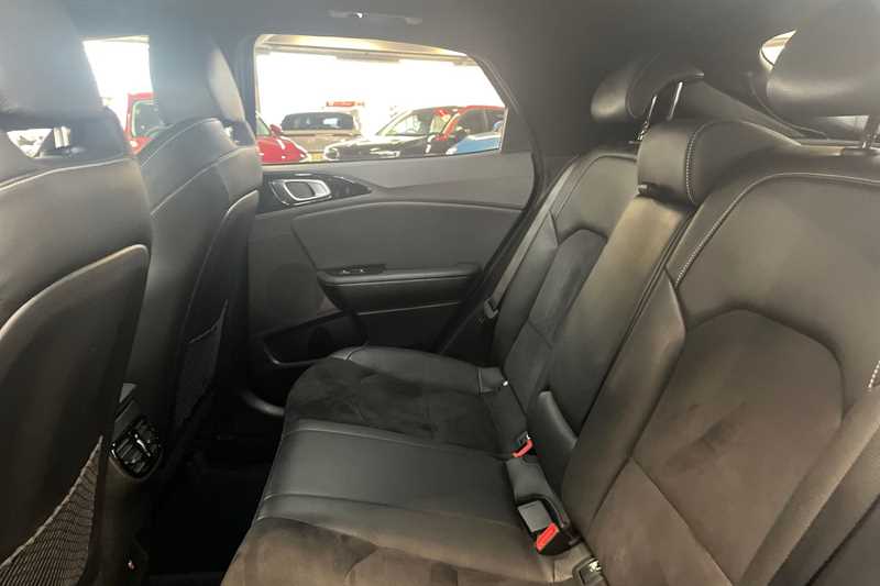 Used Kia XCeed 2023 for sale - 76956553: Photo 24