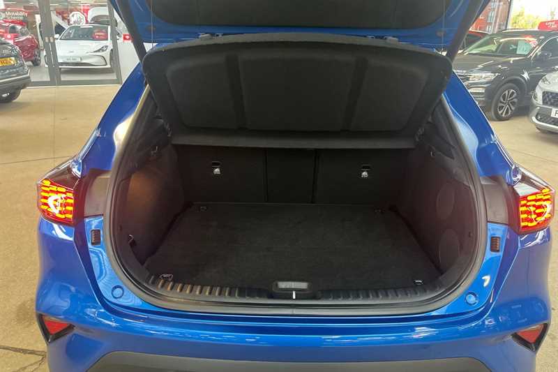 Used Kia XCeed 2023 for sale - 76956553: Photo 25