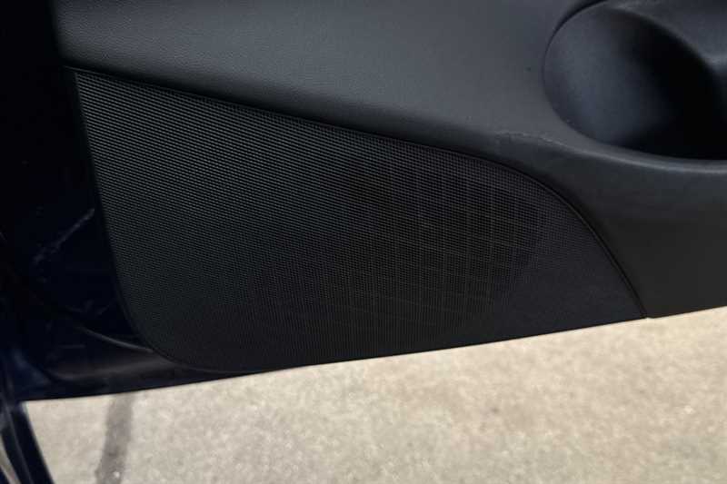 Used Tesla Model 3 2020 for sale - 76504079: Photo 27