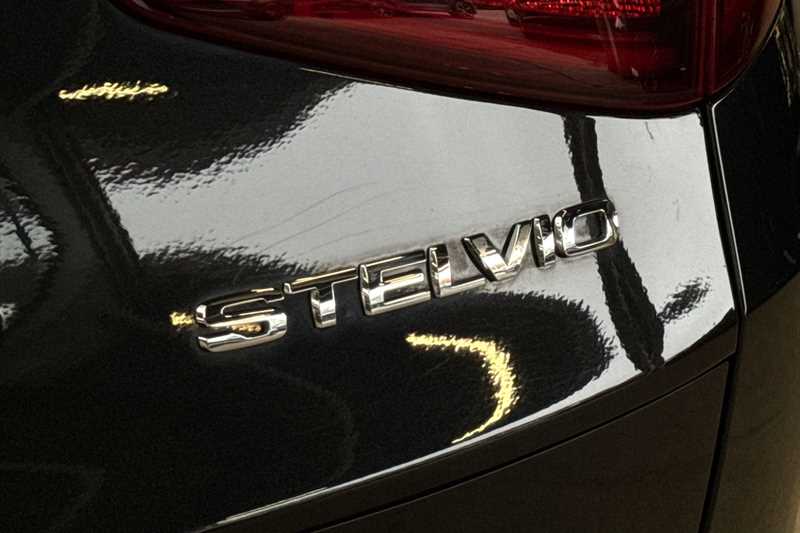 Used Alfa Romeo Stelvio 2022 for sale - 76530360: Photo 30