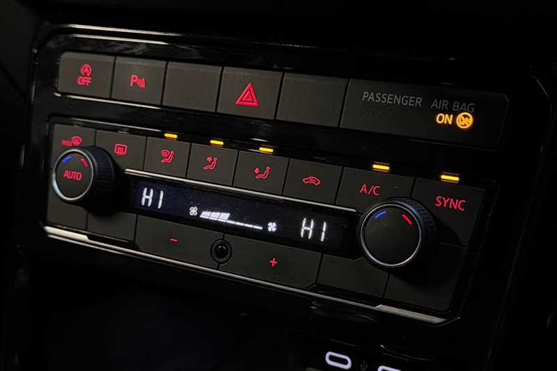 Used Volkswagen T-Cross 2021 for sale - 77943992: Photo 15