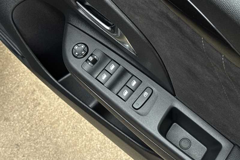 Used Vauxhall Corsa 2023 for sale - 76096689: Photo 16