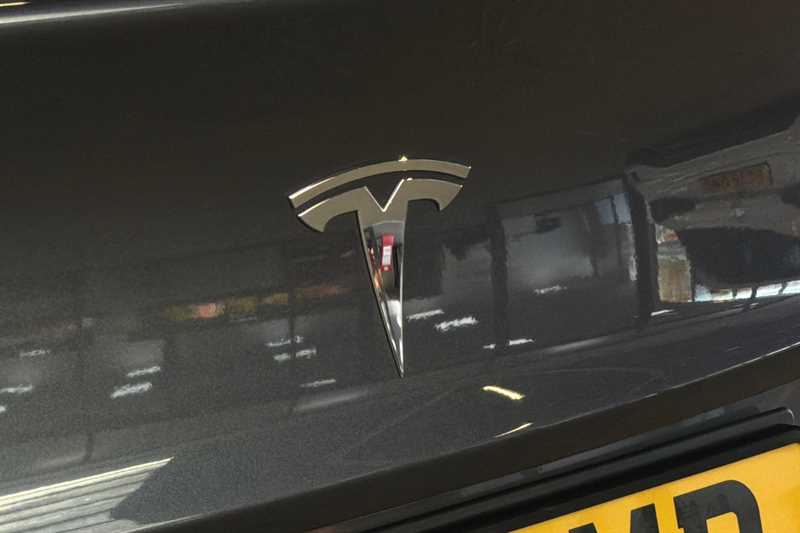 Used Tesla Model 3 2021 for sale - 76316184: Photo 42
