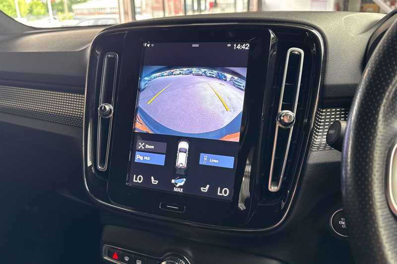 Used Volvo XC40 2021 for sale - 76088253: Photo 19