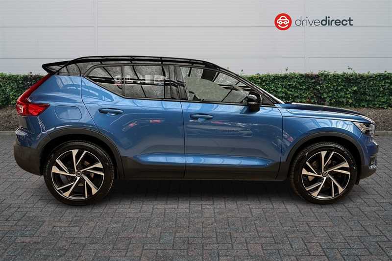 Used Volvo XC40 2021 for sale - 76088253: Photo 2