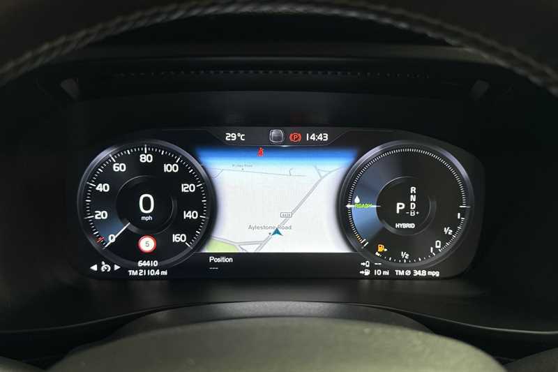 Used Volvo XC40 2021 for sale - 76088253: Photo 20