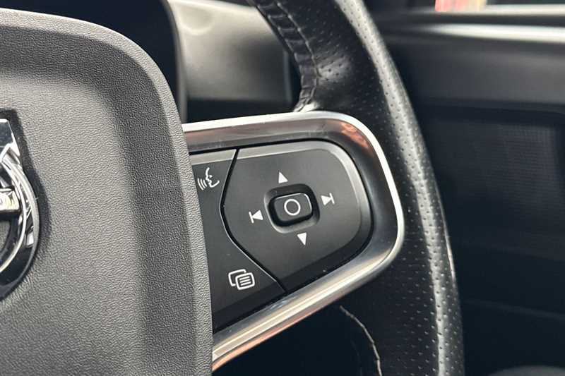 Used Volvo XC40 2021 for sale - 76088253: Photo 22