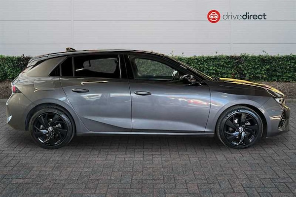 Used Vauxhall Astra 2022 for sale - 76096656: Photo 2
