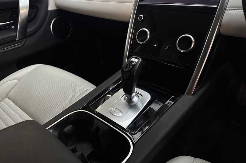 Used Land Rover Discovery Sport 2019 for sale - 76447873: Photo 14