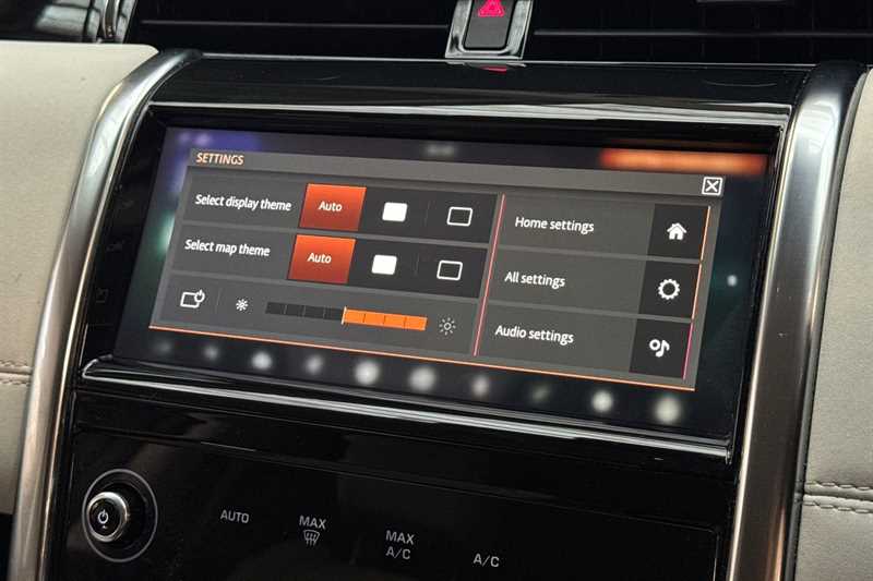 Used Land Rover Discovery Sport 2019 for sale - 76447873: Photo 42