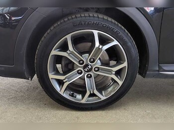 Used Kia XCeed 2021 for sale - 77914540: Photo