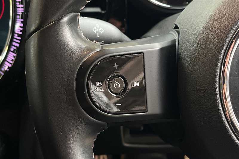 Used MINI Hatch 2022 for sale - 76790602: Photo 21