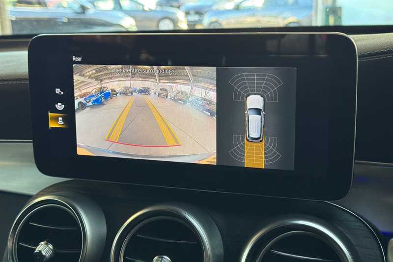 Used Mercedes-Benz GLC 2021 for sale - 77843699: Photo 19