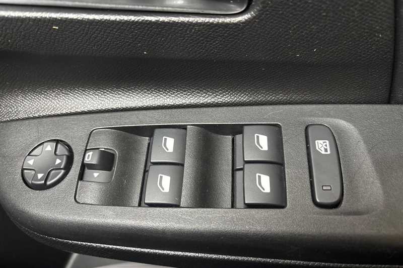 Used Vauxhall Corsa 2023 for sale - 78216478: Photo 16