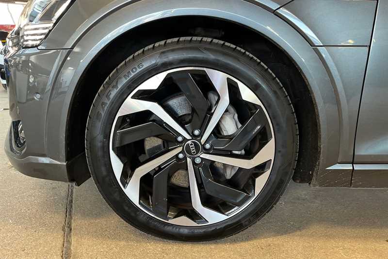 Used Audi e-tron 2021 for sale - 76852571: Photo 12