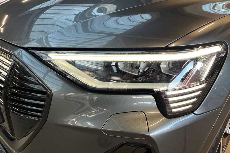 Used Audi e-tron 2021 for sale - 76852571: Photo 29