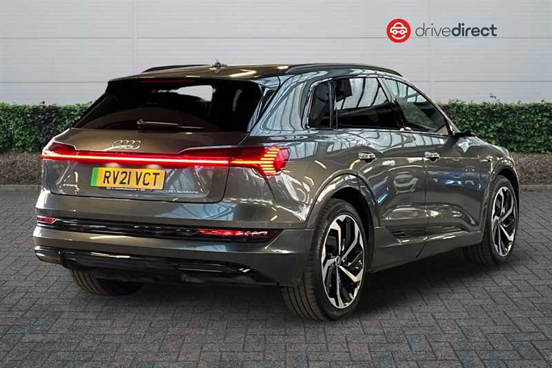 Used Audi e-tron 2021 for sale - 76852571: Photo 3