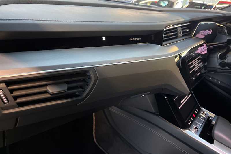 Used Audi e-tron 2021 for sale - 76852571: Photo 37