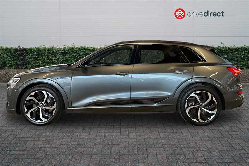 Used Audi e-tron 2021 for sale - 76852571: Photo 6