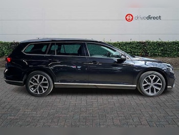 Used Volkswagen Passat 2022 for sale - 79416783: Photo