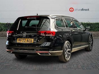 Used Volkswagen Passat 2022 for sale - 79416783: Photo