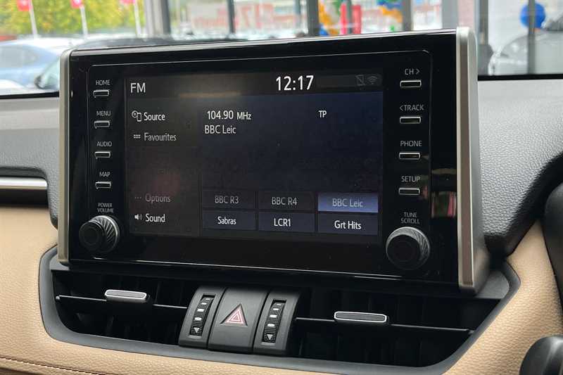 Used Toyota RAV4 2020 for sale - 76525353: Photo 17