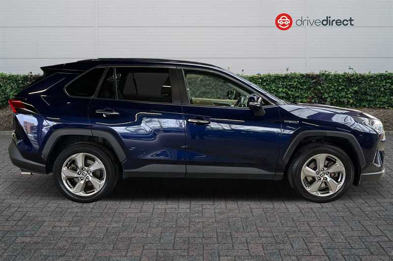 Used Toyota RAV4 2020 for sale - 76525353: Photo 2