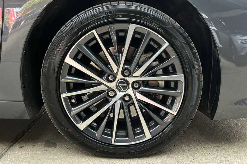 Used Lexus ES 2023 for sale - 76448308: Photo 10