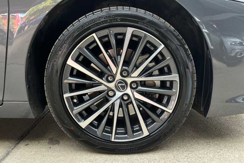 Used Lexus ES 2023 for sale - 76448308: Photo 11