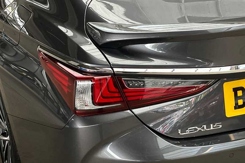 Used Lexus ES 2023 for sale - 76448308: Photo 31