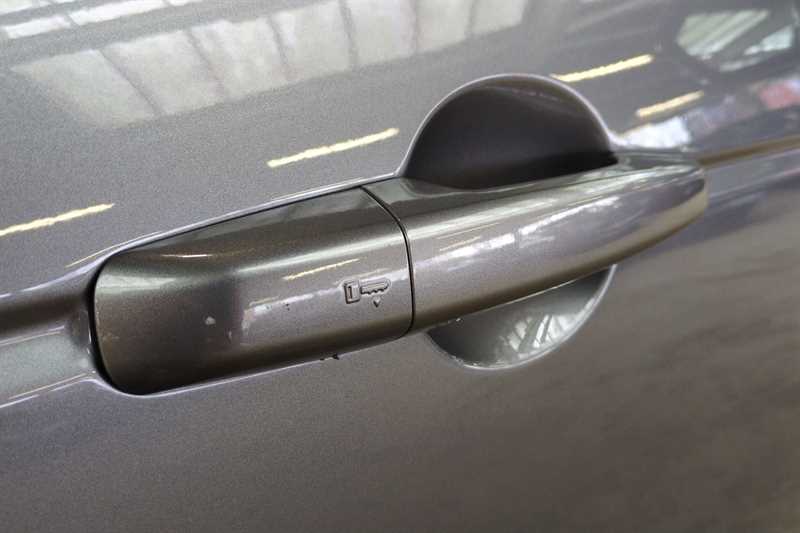 Used Land Rover Discovery Sport for sale - 77864212: Photo 33