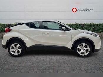 Used Toyota C-HR 2017 for sale - 78418828: Photo